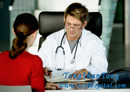 What Is the Treatment for Diabetic Nephropathy Patients with Creatinine 2.9 and GFR 36